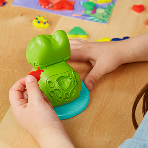 Play-Doh plasticina primeiras criações com a rã